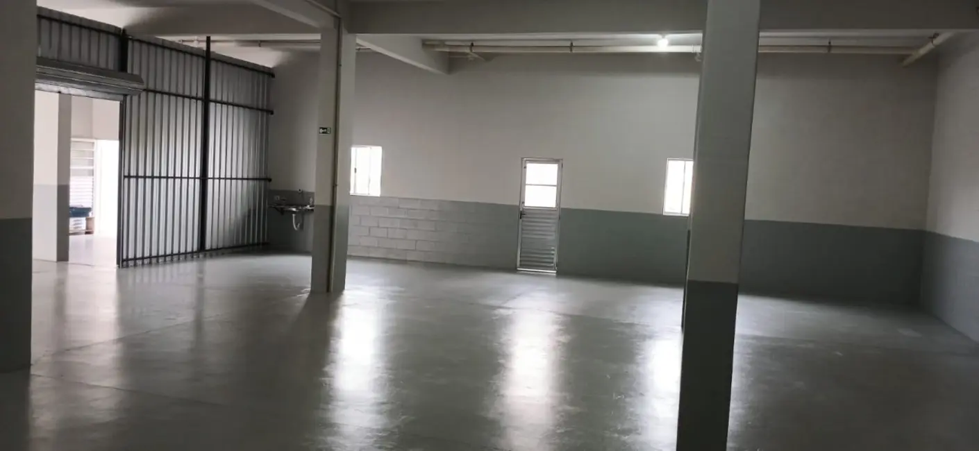 Armazém / Galpão para alugar, 200m2 em Jardim Europa, Sorocaba - SP - imagem 4 Foto 4 de Armazém / Galpão para alugar, 200m2 em Jardim Europa, Sorocaba - SP