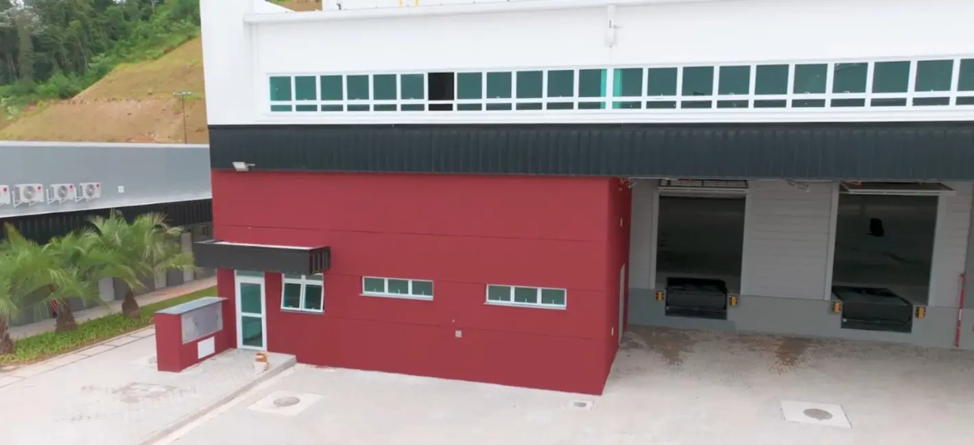 Foto 6 de Armazém / Galpão para alugar, 17372m2 em Quinhaú, Embu Das Artes - SP