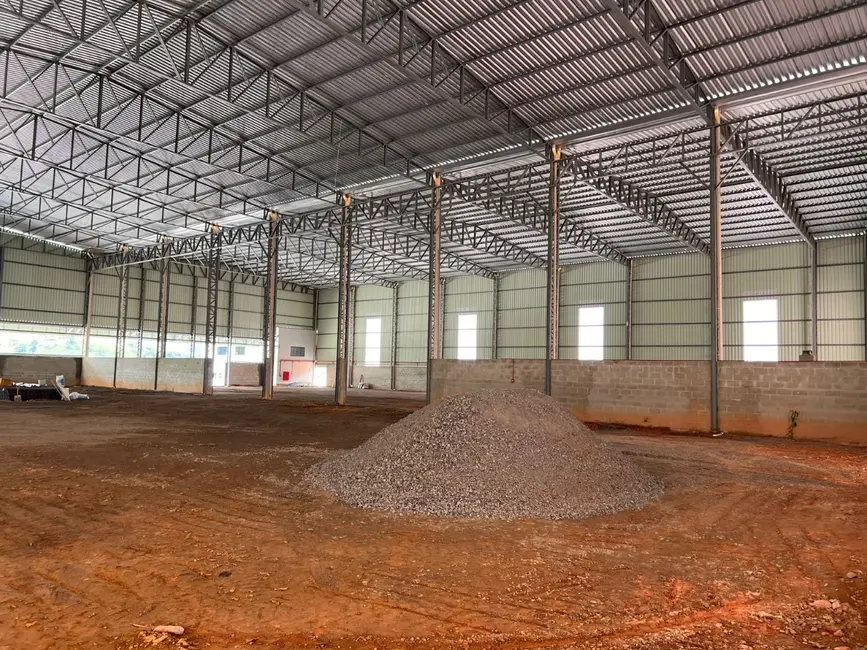 Foto 9 de Armazém / Galpão à venda e para alugar, 16777215m2 em Cambui - MG