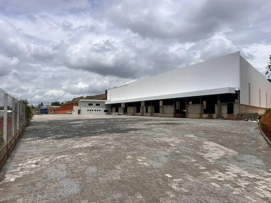 Foto 5 de Armazém / Galpão à venda e para alugar, 16777215m2 em Cambui - MG