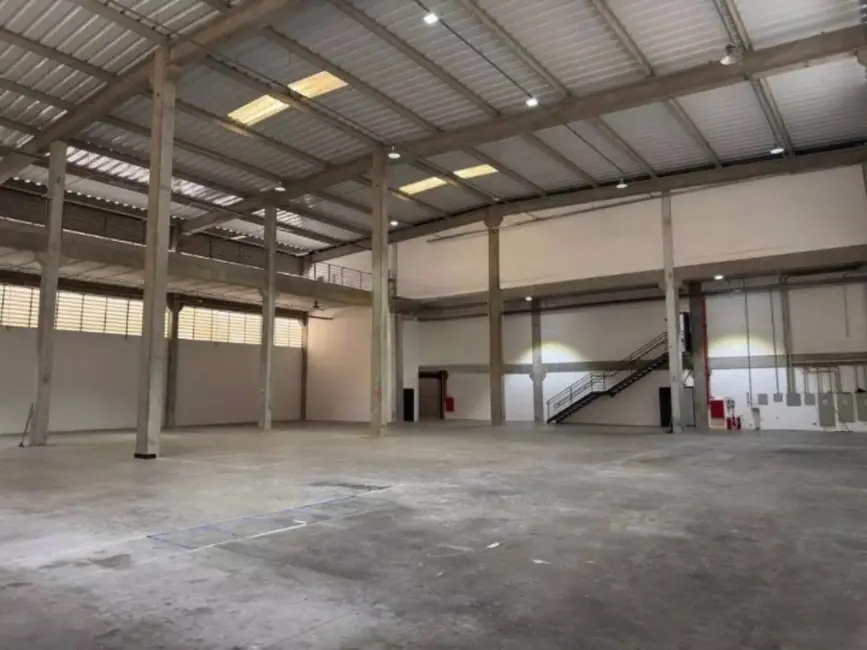 Foto 3 de Armazém / Galpão para alugar, 1460m2 em Parque Industrial San José, Cotia - SP