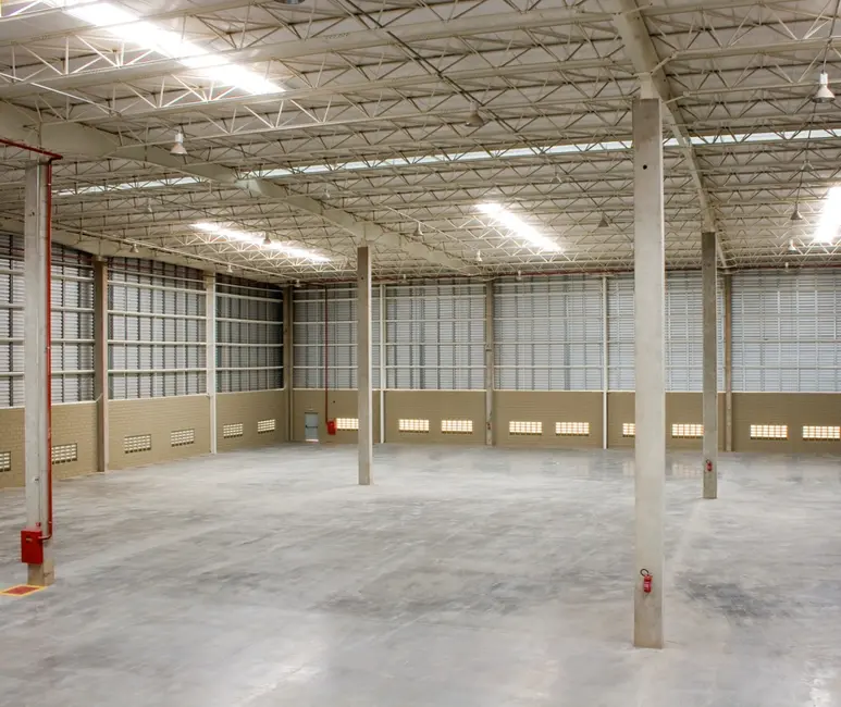 Foto 2 de Armazém / Galpão para alugar, 4263m2 em Extrema - MG