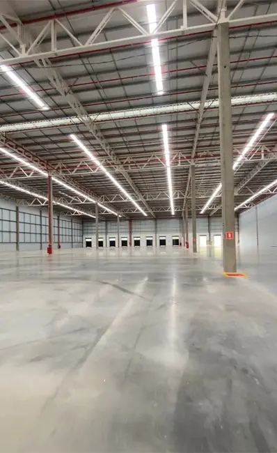 Foto 6 de Armazém / Galpão para alugar, 4263m2 em Extrema - MG