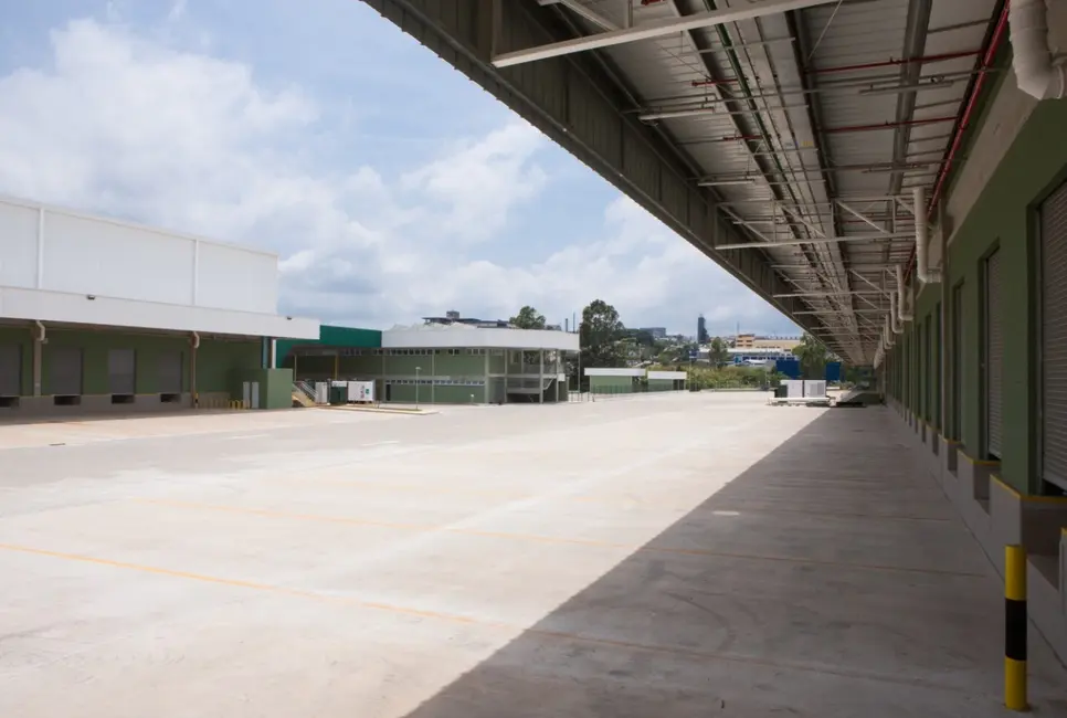 Foto 3 de Armazém / Galpão para alugar, 1932m2 em Portão, Aruja - SP