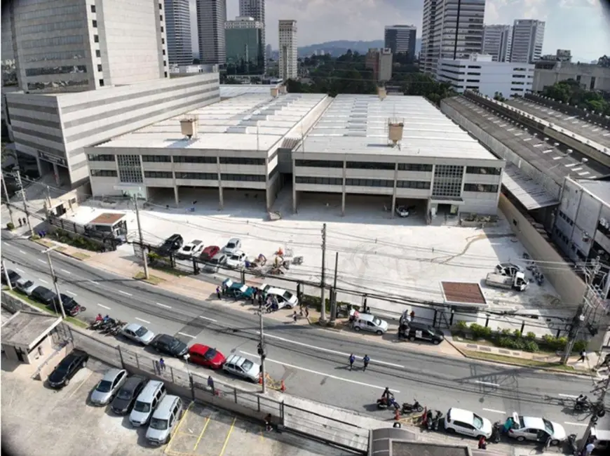 Armazém / Galpão para alugar, 7997m2 em Tamboré, Barueri - SP - imagem 2 Foto 2 de Armazém / Galpão para alugar, 7997m2 em Tamboré, Barueri - SP