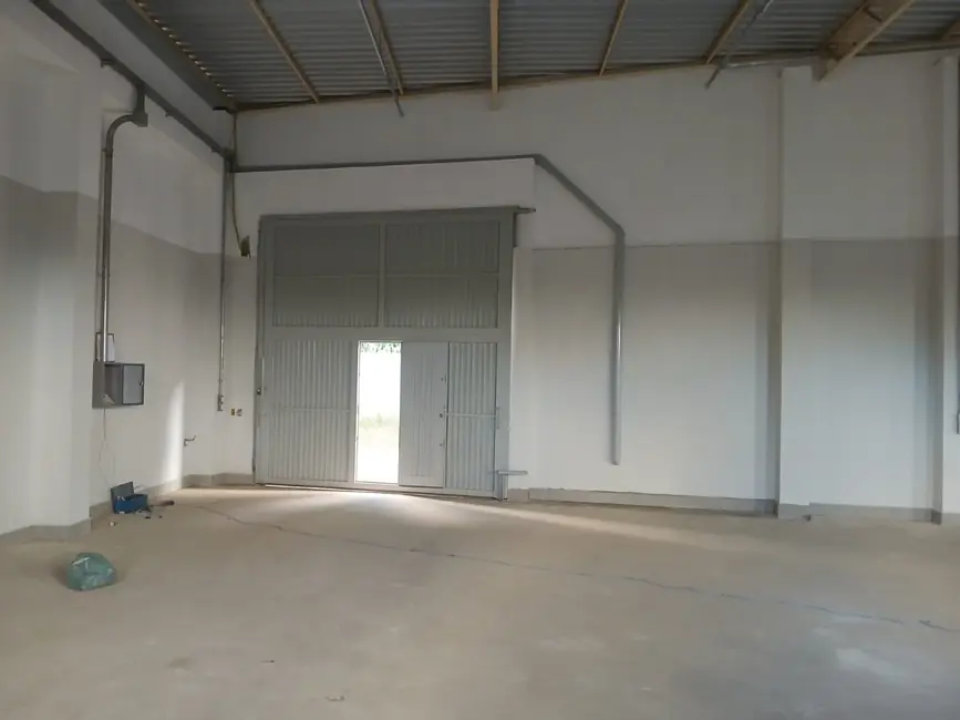 Foto 3 de Armazém / Galpão para alugar, 270m2 em Barra Funda, Votorantim - SP
