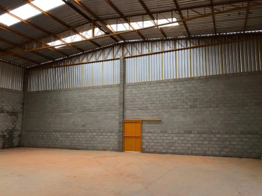 Foto 1 de Armazém / Galpão para alugar, 450m2 em Ipero - SP