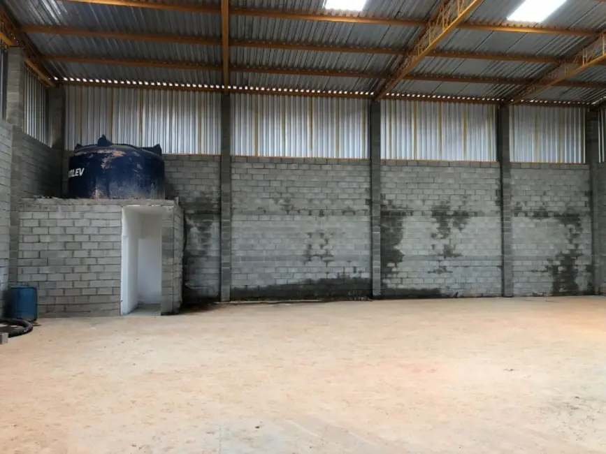 Foto 2 de Armazém / Galpão para alugar, 450m2 em Ipero - SP