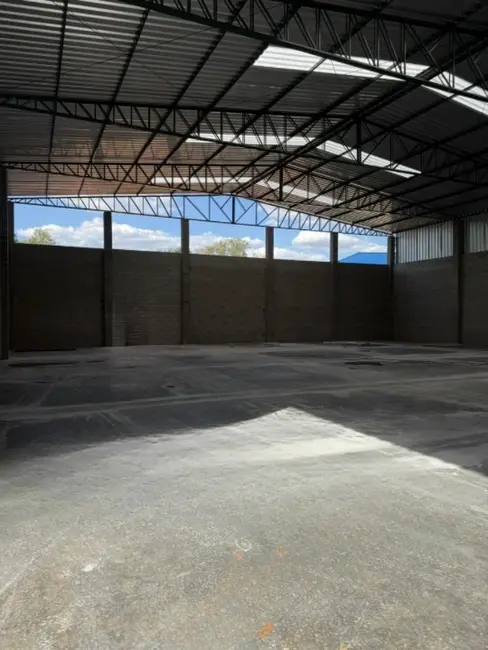 Foto 4 de Armazém / Galpão para alugar, 700m2 em Ipero - SP