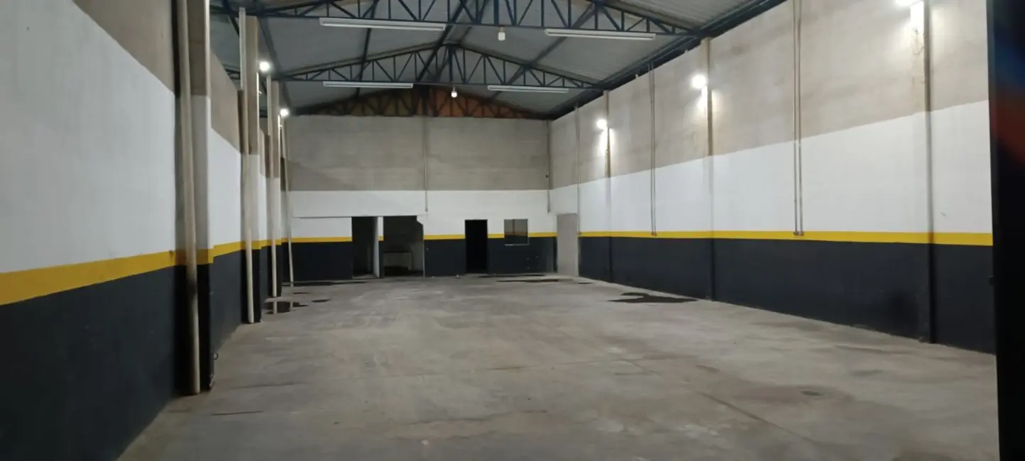 Foto 2 de Armazém / Galpão para alugar, 290m2 em Quintais do Imperador, Sorocaba - SP