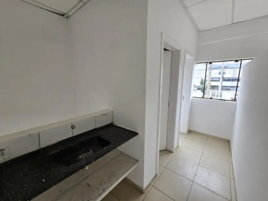 Armazém / Galpão para alugar, 800m2 em Cajuru do Sul, Sorocaba - SP - imagem 7 Foto 7 de Armazém / Galpão para alugar, 800m2 em Cajuru do Sul, Sorocaba - SP