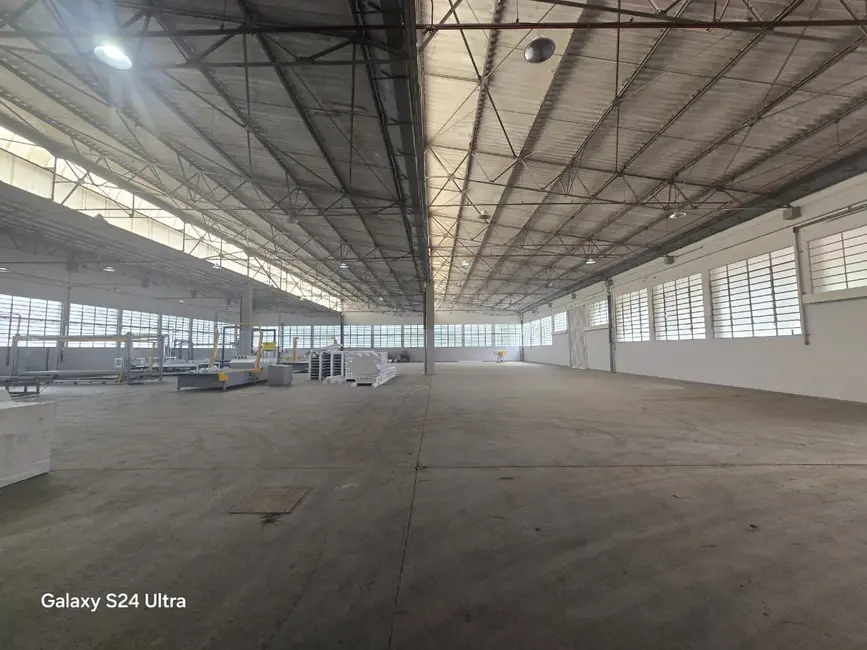 Foto 4 de Armazém / Galpão para alugar, 1776m2 em Parque Industrial, Itu - SP