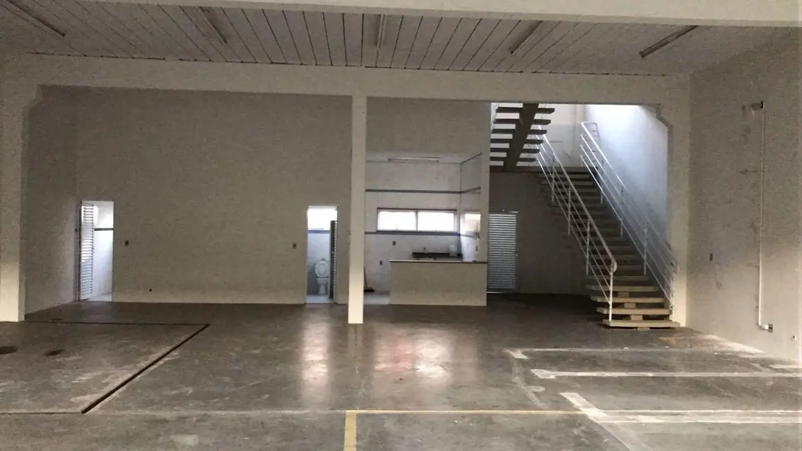 Foto 3 de Armazém / Galpão à venda e para alugar, 210m2 em Centro, Sorocaba - SP