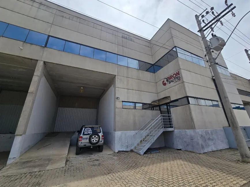 Foto 2 de Armazém / Galpão para alugar, 689m2 em Iporanga, Sorocaba - SP