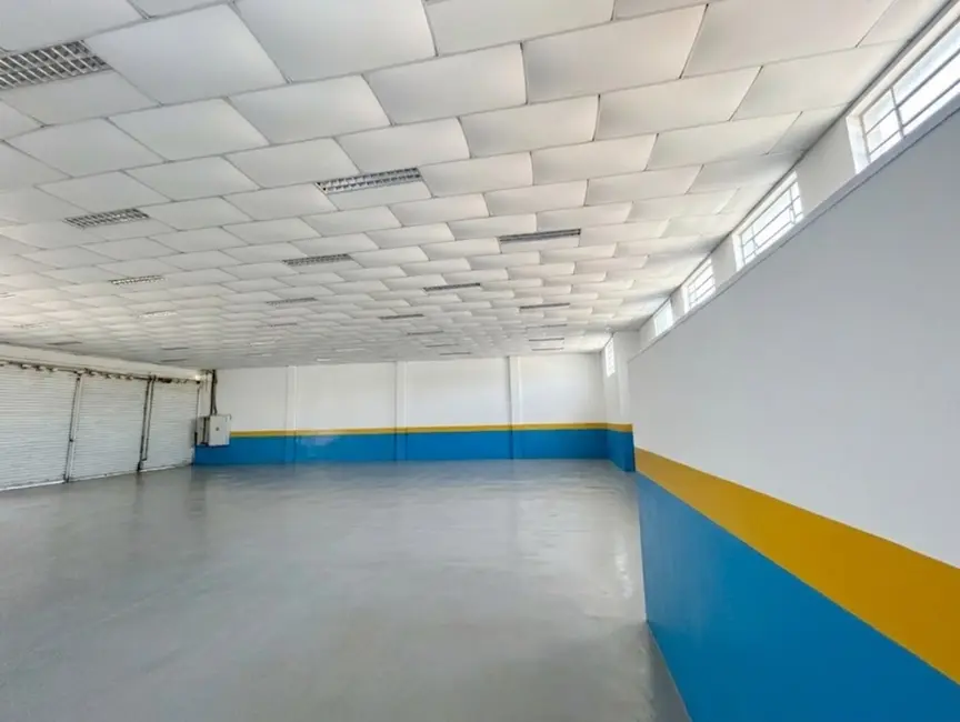 Foto 6 de Armazém / Galpão à venda e para alugar, 400m2 em Vila Lucy, Sorocaba - SP