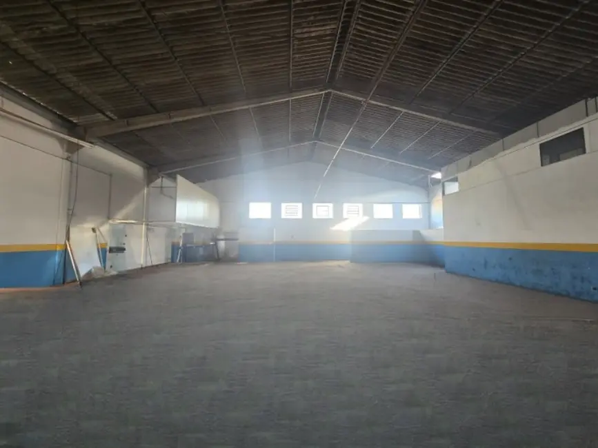 Armazém / Galpão à venda e para alugar, 400m2 em Vila Lucy, Sorocaba - SP - imagem 2 Foto 2 de Armazém / Galpão à venda e para alugar, 400m2 em Vila Lucy, Sorocaba - SP