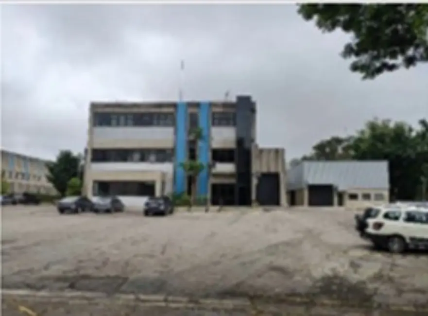 Armazém / Galpão à venda, 3740m2 em Parque Industrial Daci, Taboao Da Serra - SP - imagem 6 Foto 6 de Armazém / Galpão à venda, 3740m2 em Parque Industrial Daci, Taboao Da Serra - SP