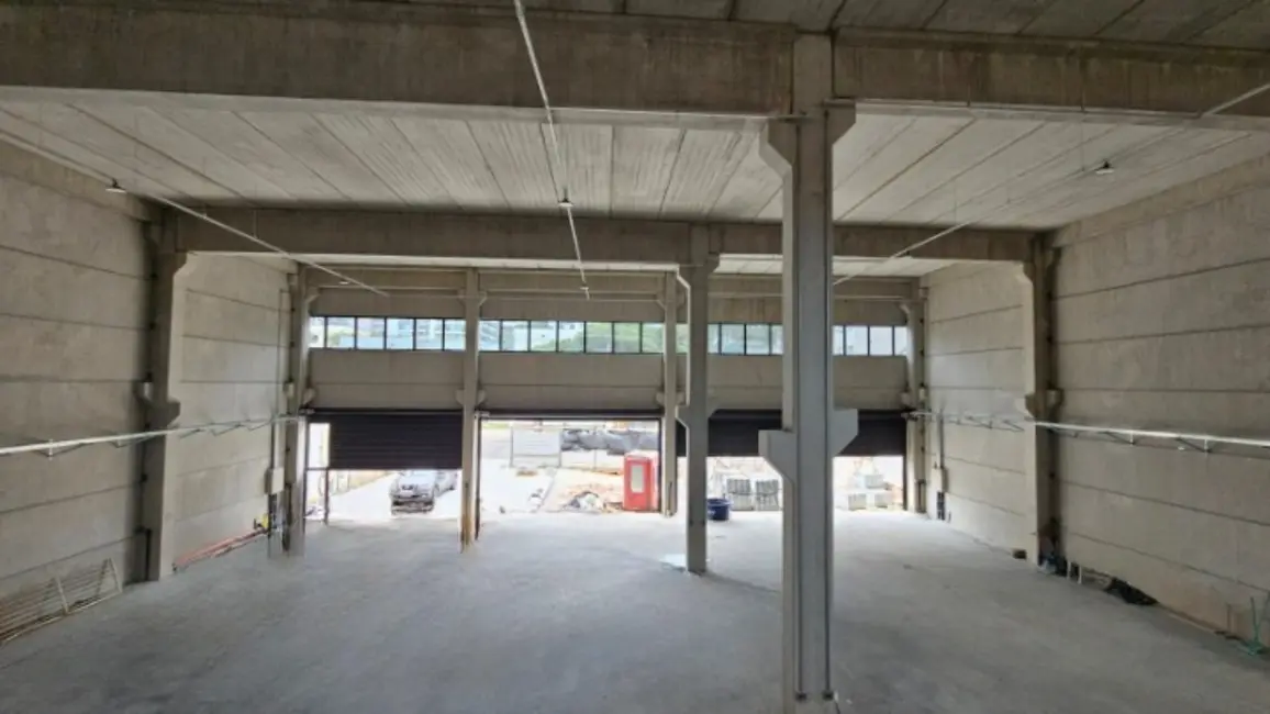 Foto 6 de Armazém / Galpão à venda, 700m2 em Quintais do Imperador, Sorocaba - SP