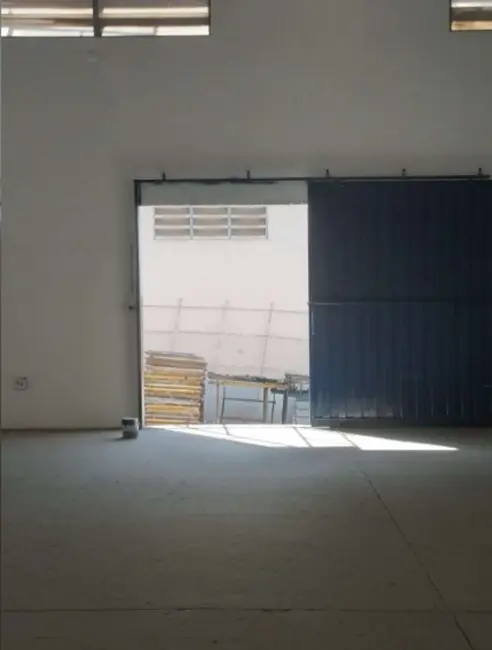 Foto 4 de Armazém / Galpão para alugar, 320m2 em Recreio Marajoara, Sorocaba - SP