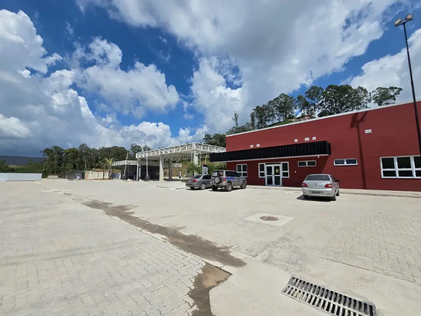 Foto 7 de Armazém / Galpão para alugar, 4214m2 em Quinhaú, Embu Das Artes - SP