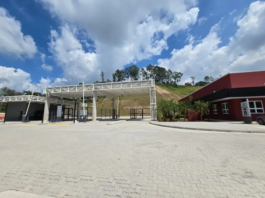 Foto 9 de Armazém / Galpão para alugar, 4214m2 em Quinhaú, Embu Das Artes - SP