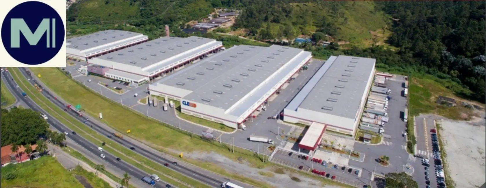 Foto 1 de Armazém / Galpão para alugar, 828m2 em Embu Das Artes - SP