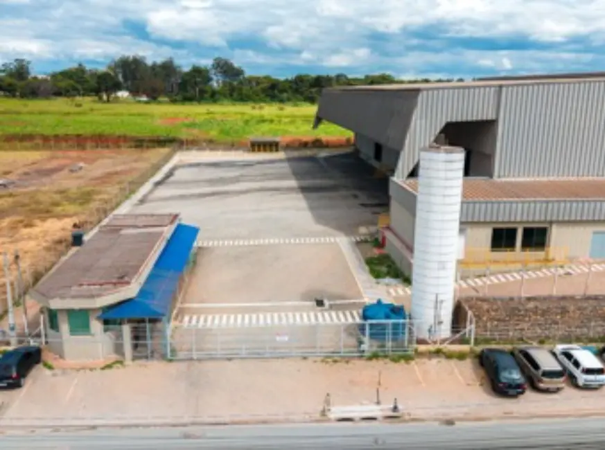 Foto 7 de Armazém / Galpão com 4 quartos para alugar, 6000m2 em Iporanga, Sorocaba - SP