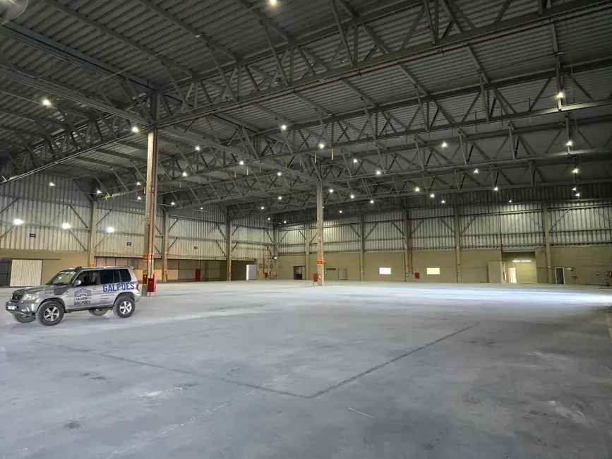 Foto 3 de Armazém / Galpão com 4 quartos para alugar, 6000m2 em Iporanga, Sorocaba - SP