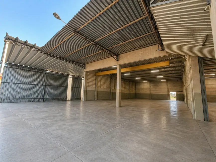 Foto 4 de Armazém / Galpão para alugar, 1600m2 em Zona Industrial, Sorocaba - SP