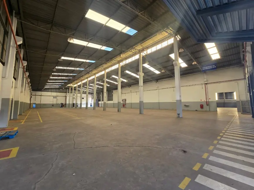 Foto 2 de Armazém / Galpão para alugar, 3100m2 em Éden, Sorocaba - SP