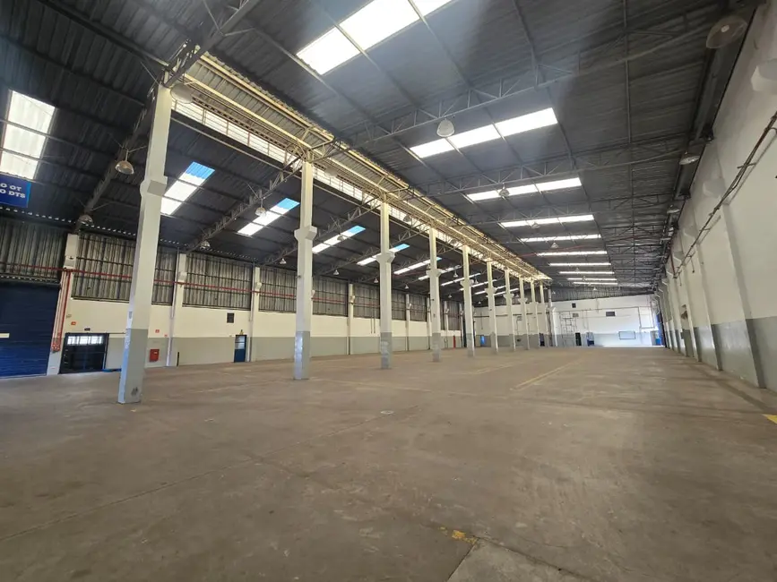 Foto 3 de Armazém / Galpão para alugar, 3100m2 em Éden, Sorocaba - SP