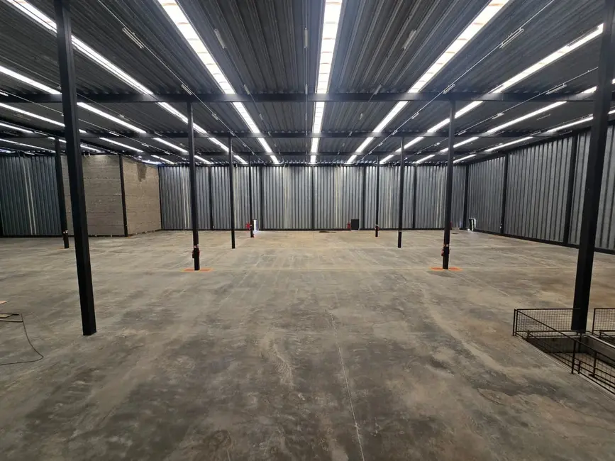 Foto 4 de Armazém / Galpão para alugar, 2330m2 em Itavuvu, Sorocaba - SP