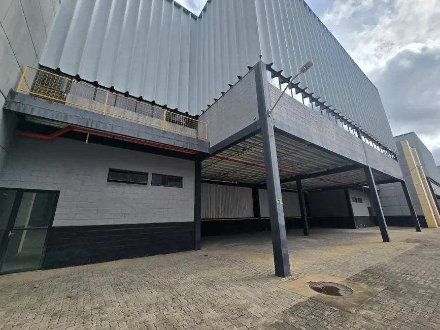 Foto 2 de Armazém / Galpão para alugar, 1165m2 em Itavuvu, Sorocaba - SP