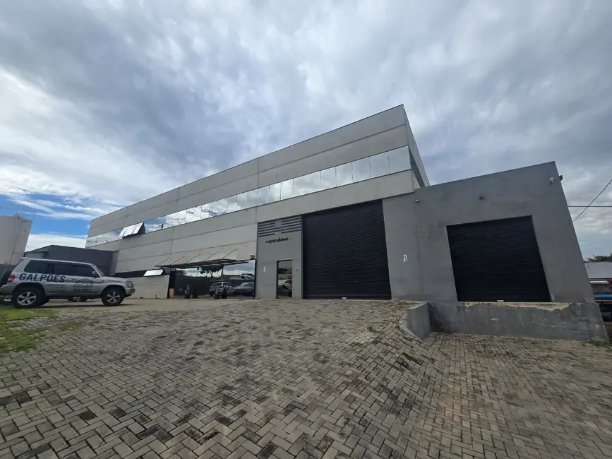 Foto 1 de Armazém / Galpão à venda, 1600m2 em Rio Acima, Votorantim - SP
