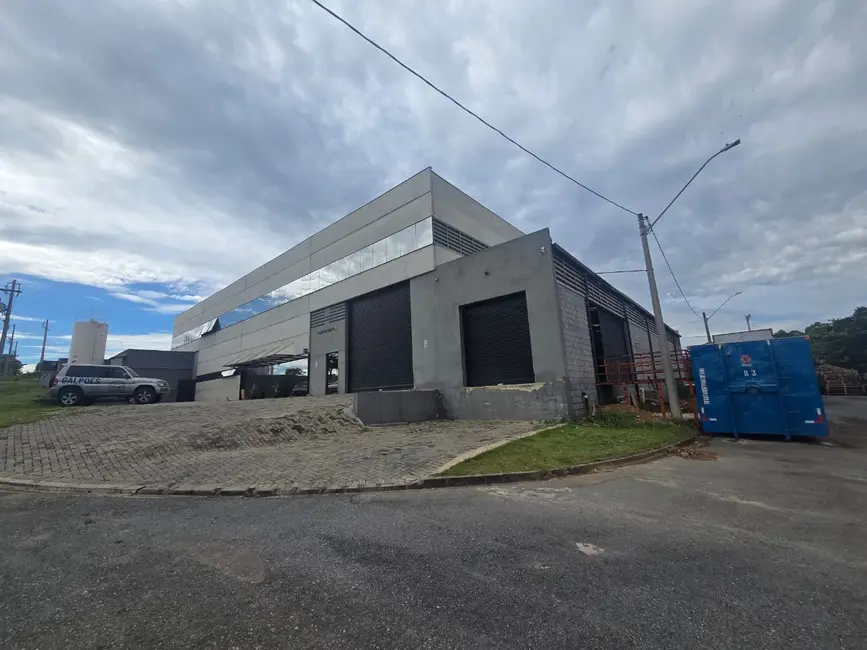 Foto 2 de Armazém / Galpão à venda, 1600m2 em Rio Acima, Votorantim - SP