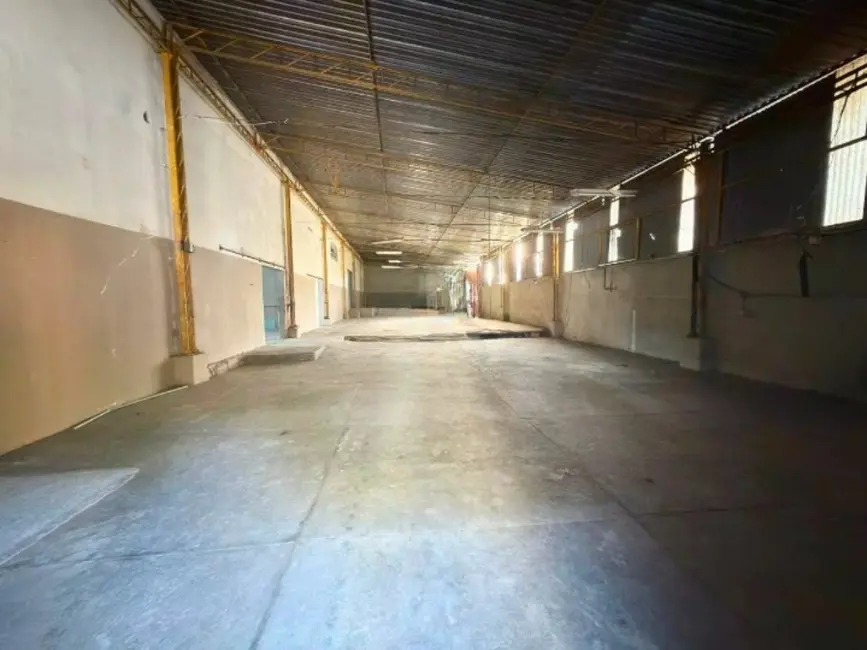 Foto 2 de Armazém / Galpão para alugar, 800m2 em Éden, Sorocaba - SP