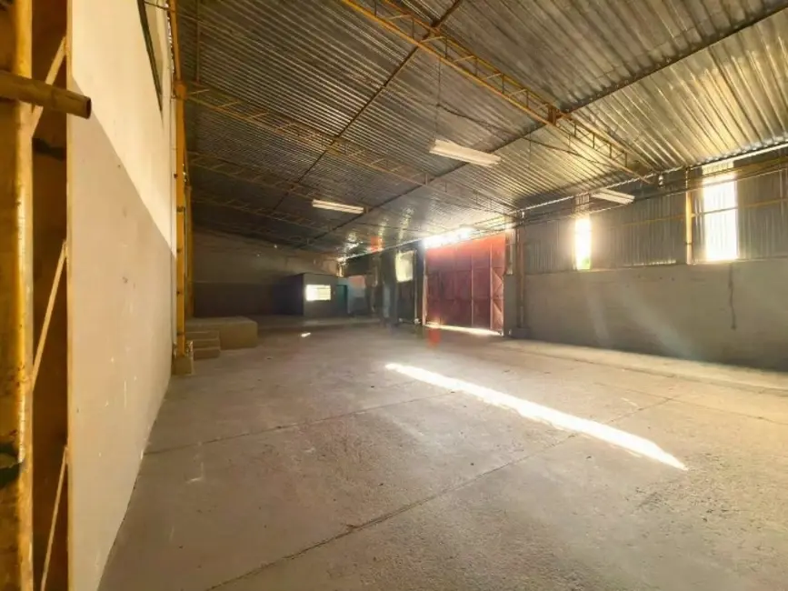 Foto 5 de Armazém / Galpão para alugar, 800m2 em Éden, Sorocaba - SP