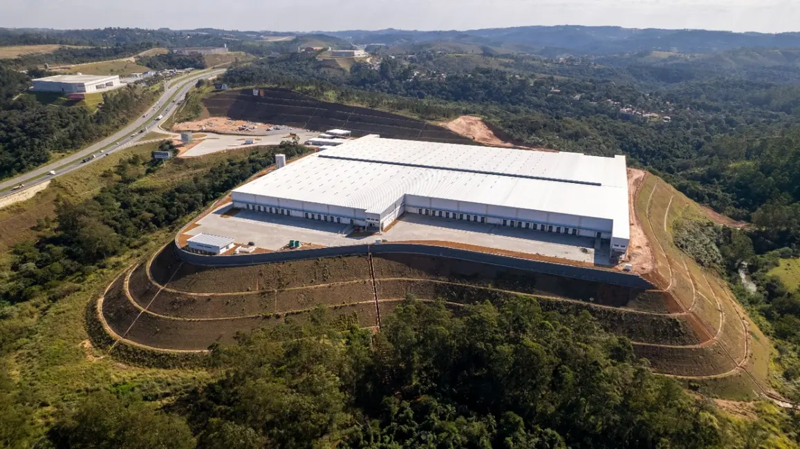Foto 6 de Armazém / Galpão para alugar, 8382m2 em Sao Roque - SP