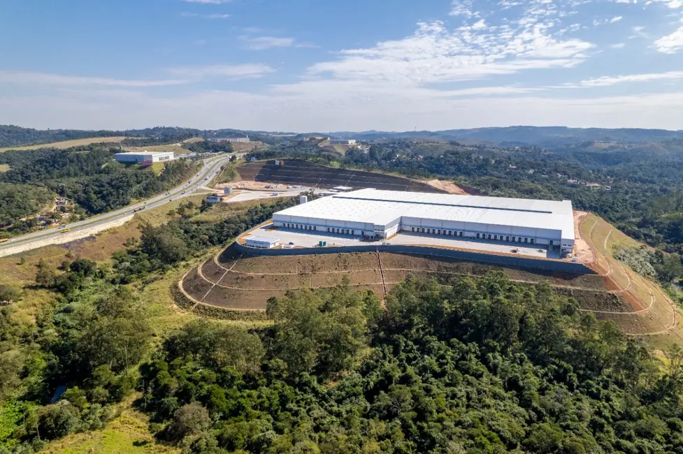 Armazém / Galpão para alugar, 3630m2 em Sao Roque - SP - imagem 4 Foto 4 de Armazém / Galpão para alugar, 3630m2 em Sao Roque - SP