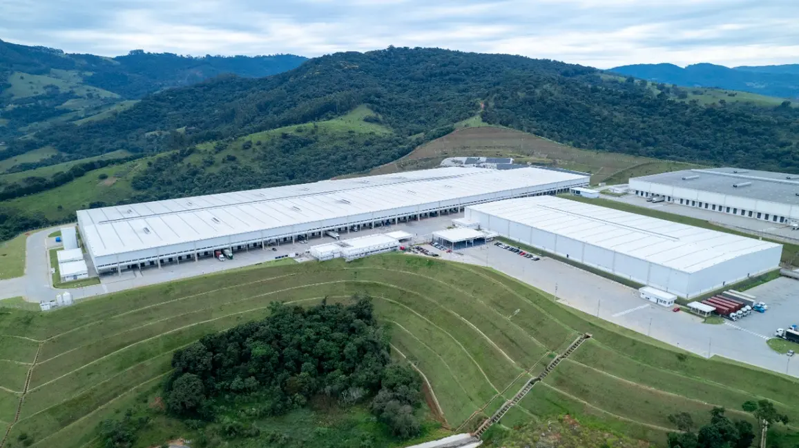 Foto 9 de Armazém / Galpão para alugar, 8100m2 em Extrema - MG