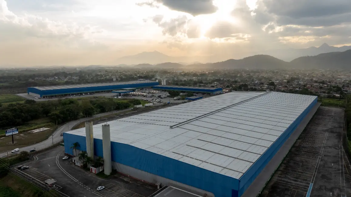 Armazém / Galpão para alugar, 2295m2 em Nova Campinas, Duque De Caxias - RJ - imagem 4 Foto 4 de Armazém / Galpão para alugar, 2295m2 em Nova Campinas, Duque De Caxias - RJ