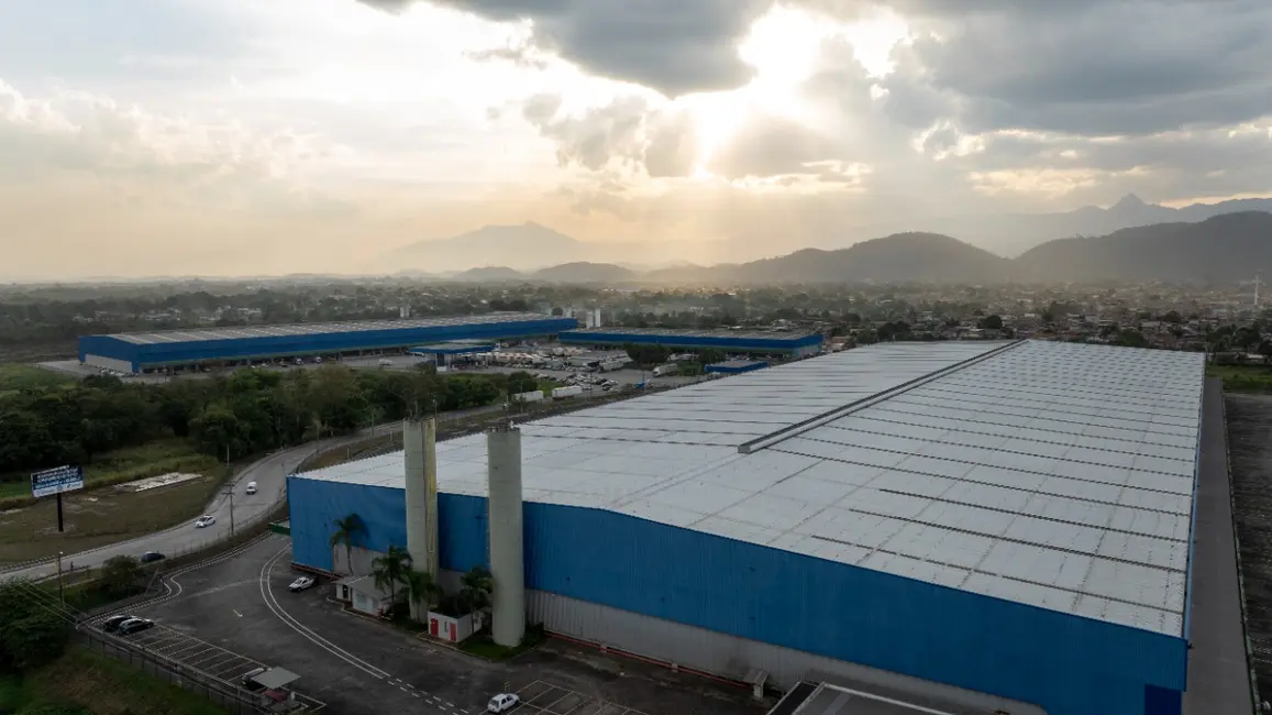 Armazém / Galpão para alugar, 2295m2 em Nova Campinas, Duque De Caxias - RJ - imagem 9 Foto 9 de Armazém / Galpão para alugar, 2295m2 em Nova Campinas, Duque De Caxias - RJ