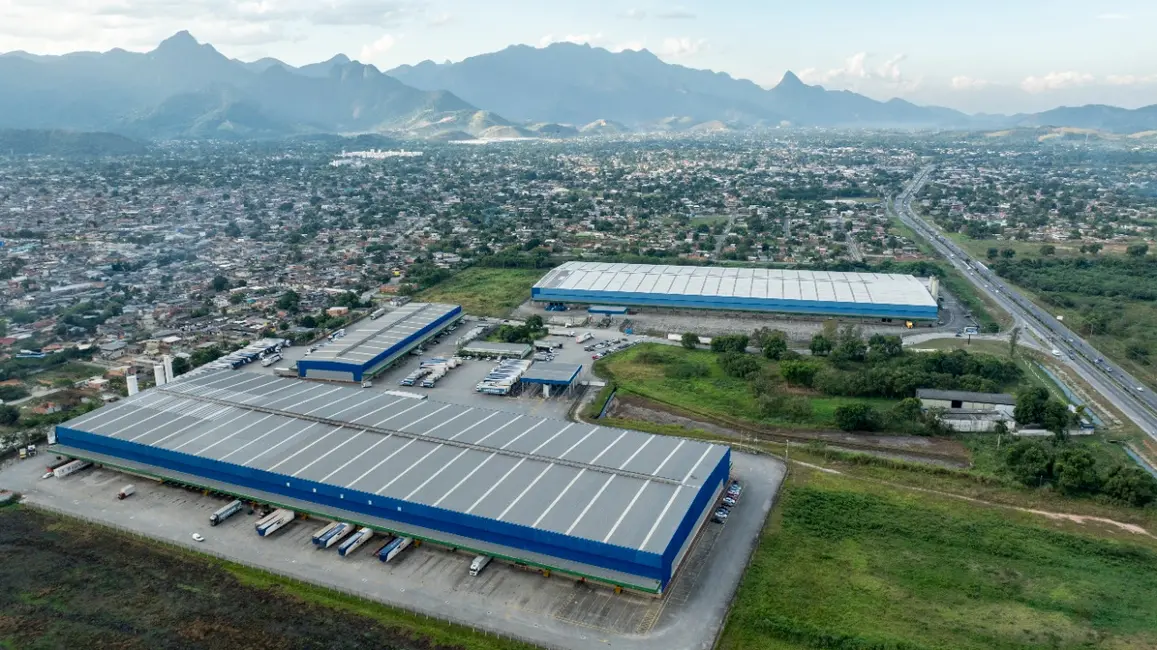 Armazém / Galpão para alugar, 2295m2 em Nova Campinas, Duque De Caxias - RJ - imagem 4 Foto 4 de Armazém / Galpão para alugar, 2295m2 em Nova Campinas, Duque De Caxias - RJ