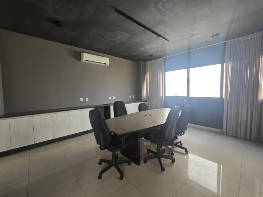 Foto 2 de Armazém / Galpão à venda e para alugar, 1050m2 em Boituva - SP