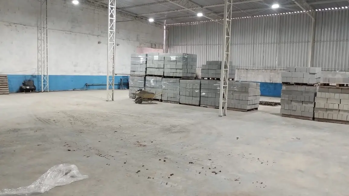 Armazém / Galpão à venda, 700m2 em Vila Domingues, Votorantim - SP - imagem 4 Foto 4 de Armazém / Galpão à venda, 700m2 em Vila Domingues, Votorantim - SP