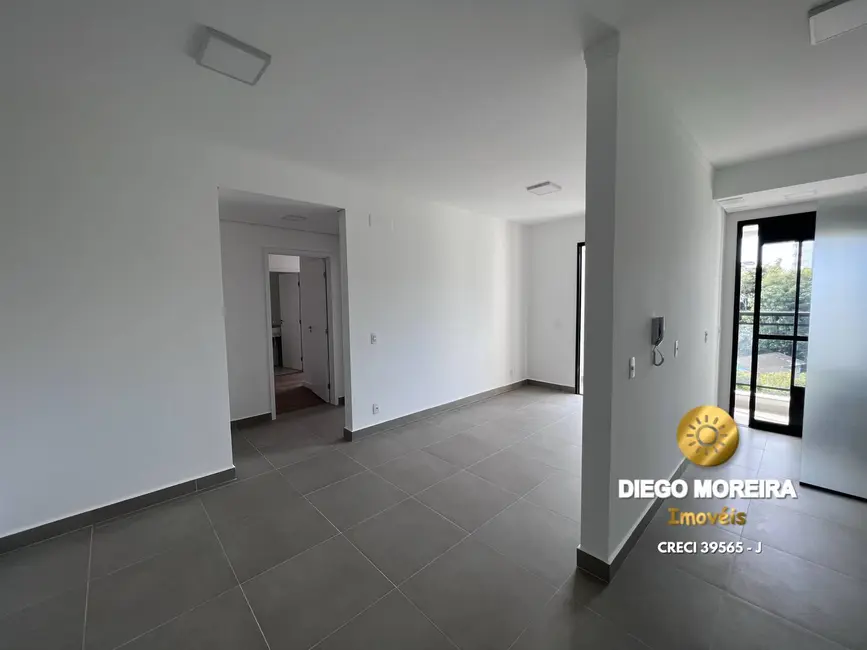 Foto 3 de Apartamento com 2 quartos à venda, 83m2 em Vila Thais, Atibaia - SP