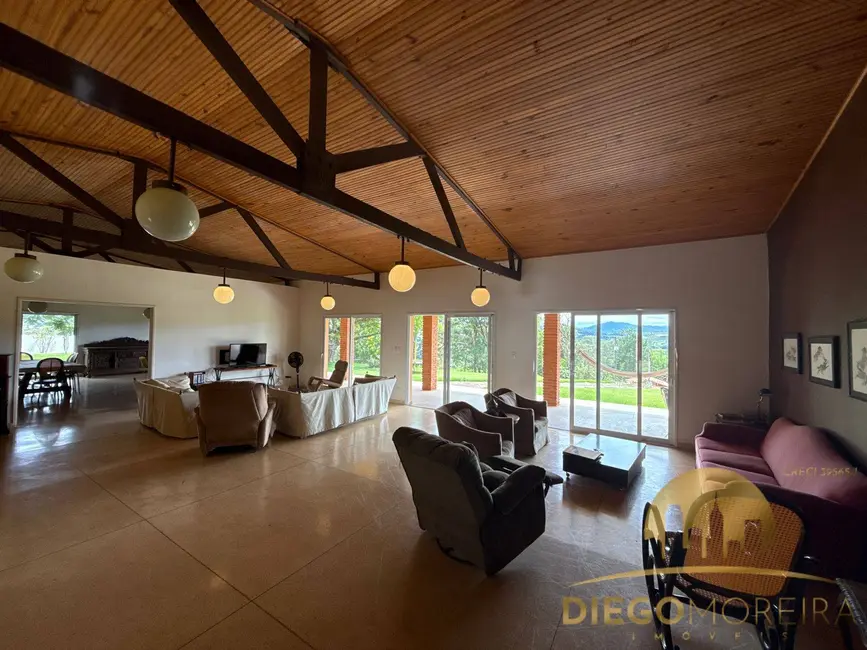 Foto 4 de Sítio / Rancho com 9 quartos à venda, 700m2 em Piracaia - SP
