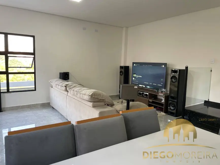 Foto 3 de Casa com 3 quartos à venda, 113m2 em Mairipora - SP