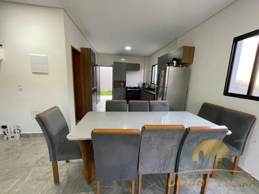 Foto 4 de Casa com 3 quartos à venda, 113m2 em Mairipora - SP