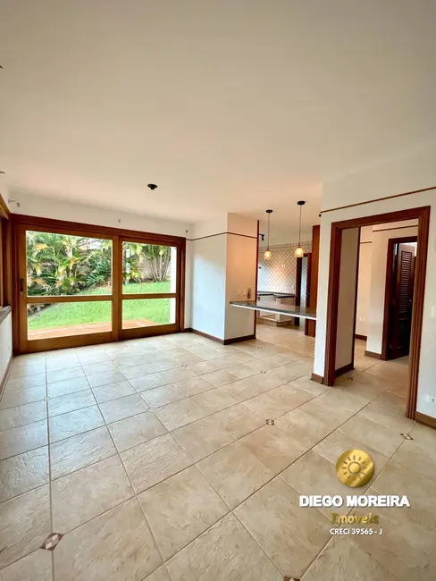 Foto 5 de Casa de Condomínio com 4 quartos à venda, 290m2 em Condomínio Flamboyant-B, Atibaia - SP